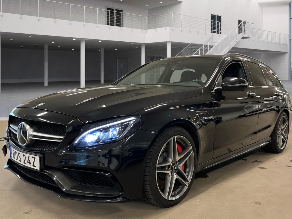 Mercedes-Benz C-klass 4.0 C 63 T AMG S, 2022