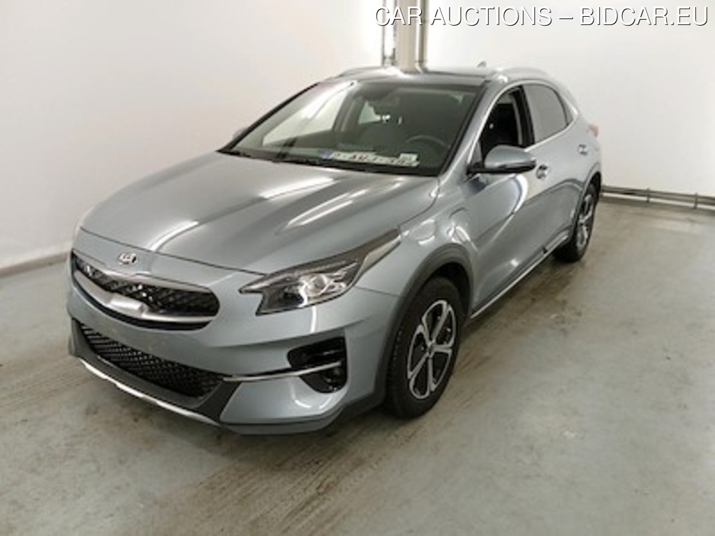 Kia XCEED 1.6 GDI PHEV DCT BUSINESS LINE Navigation Pack