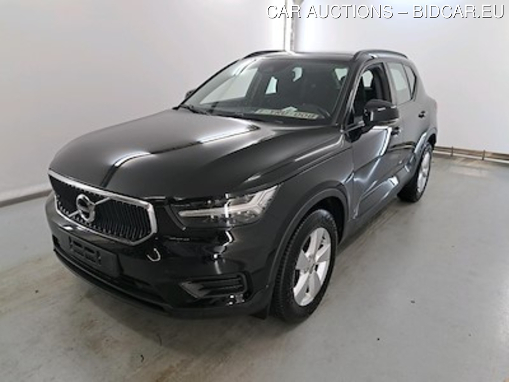 Volvo XC40 1.5 T2 MOMENTUM CORE