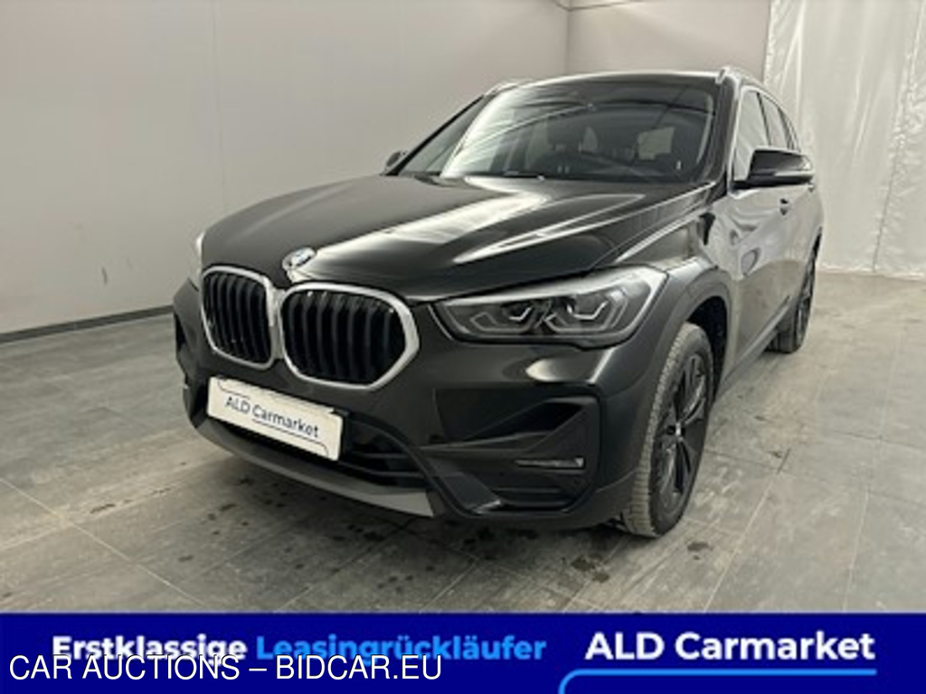 BMW X1 xDrive18d Advantage Geschlossen, 5-turig, 6-Gang