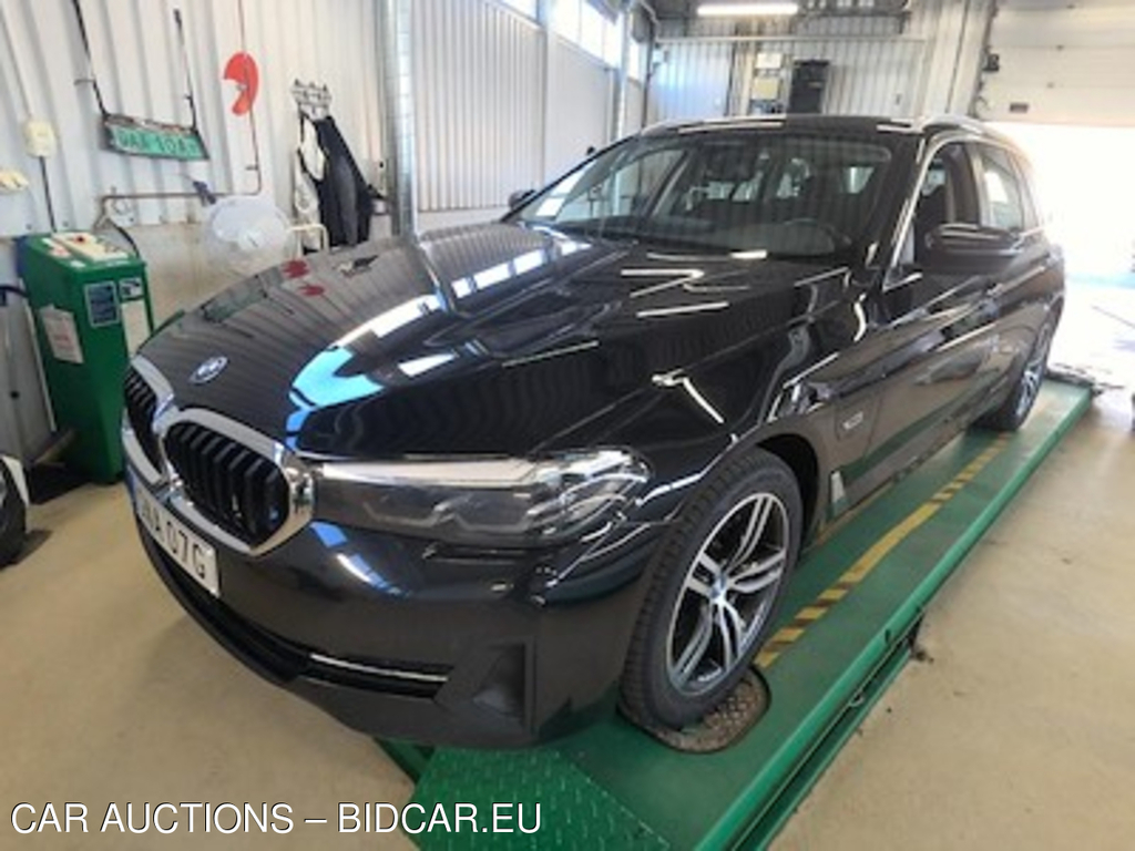 BMW Series 5 NO WINTER WHEELS 530e Xdrive Touring Connected