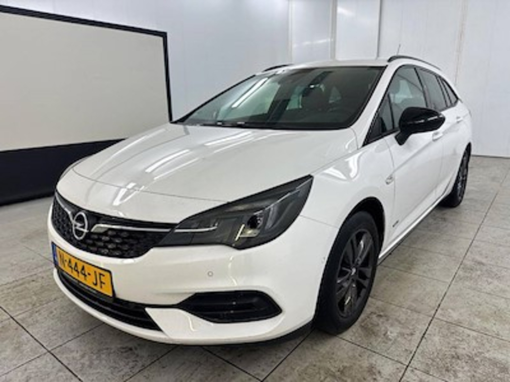 Opel Astra sports tourer 1.2 turbo 81kW Design &amp; Tech