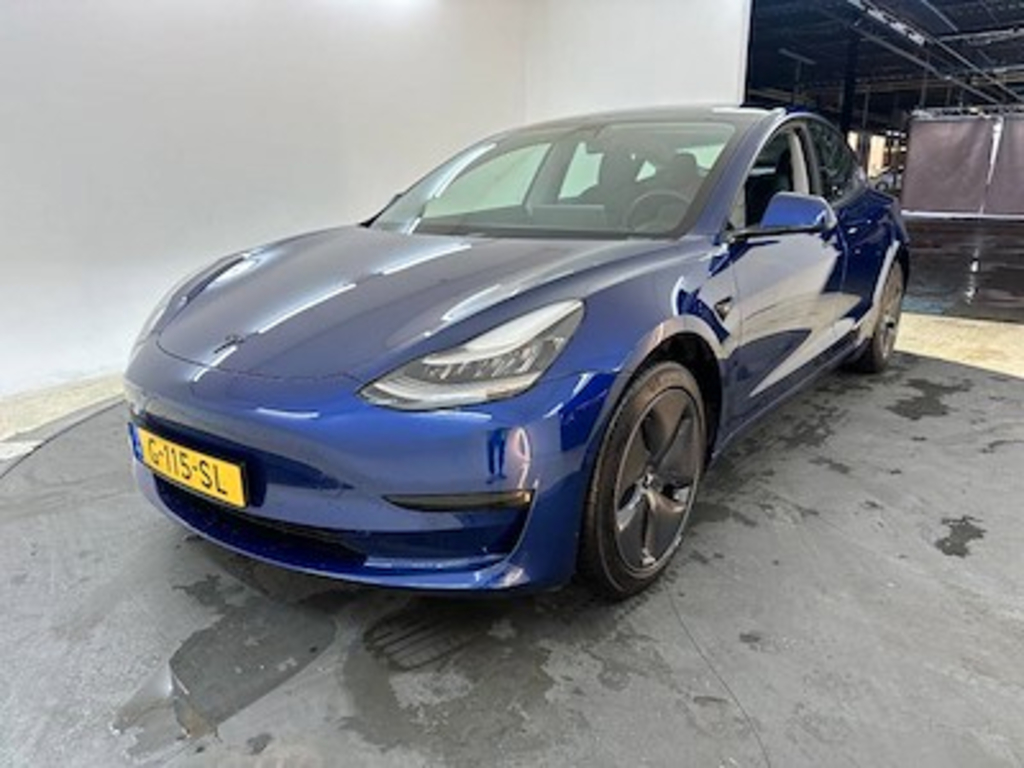 Tesla Model 3 Standard Range Plus RWD