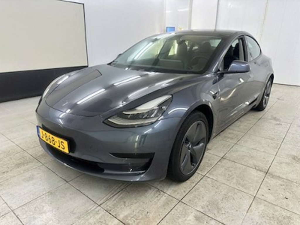 Tesla Model 3 Standard Range Plus RWD