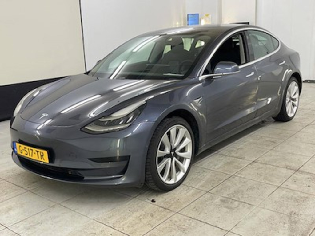 Tesla Model 3 Standard Range Plus RWD