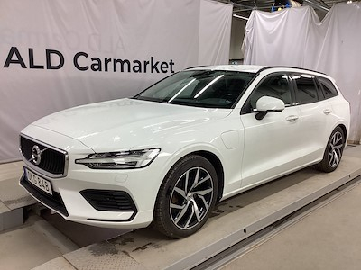 Volvo V60 T6 TE awd Momentum Adv Edit, AUTOMAT