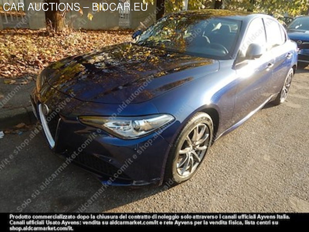 Alfa Romeo giulia 2.2 turbo at8 -