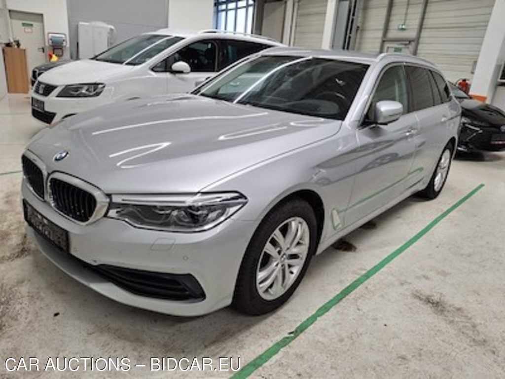 BMW Series 5 520d A xDrive Touring 140KW