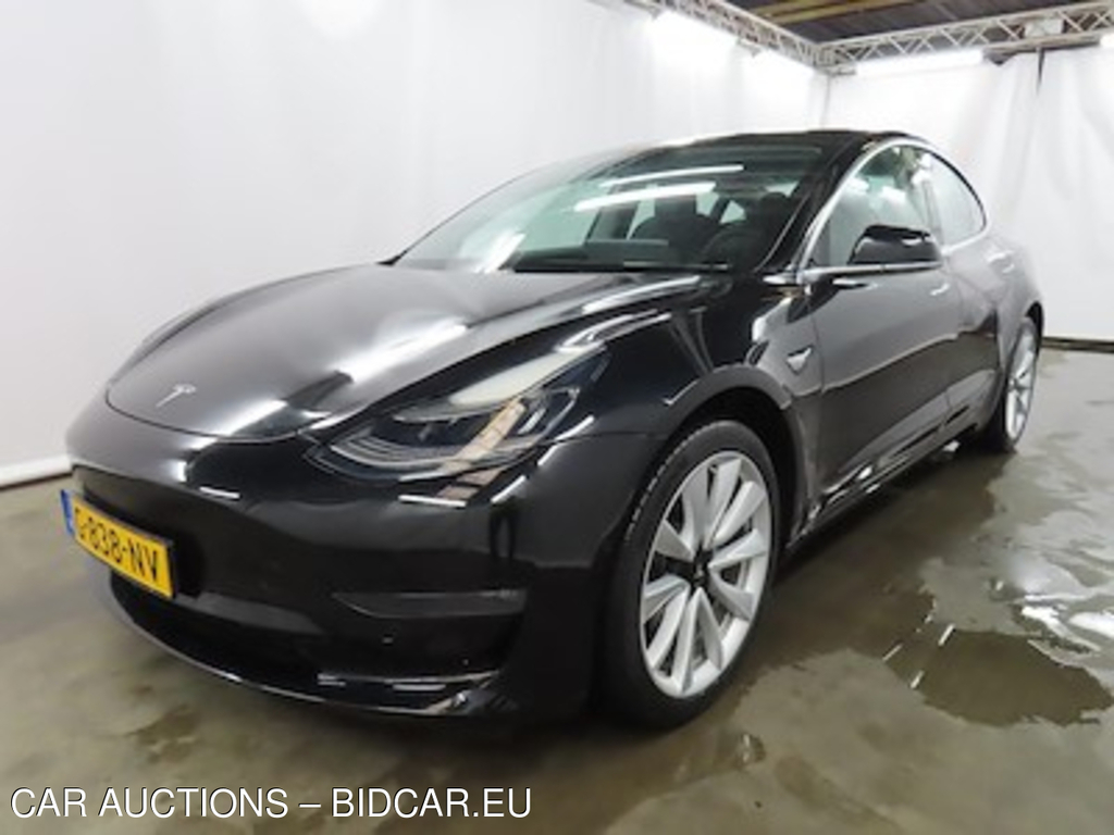 Tesla Model 3 Long Range Dual Motor AWD 4d