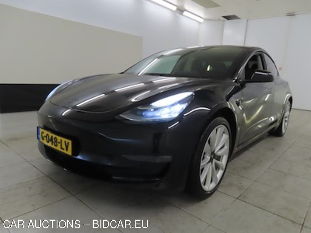 Tesla Model 3 Standard Range Plus RWD 4d