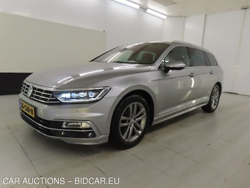 Volkswagen Passat variant 1.4 TSI 7-DSG Highline Business R 5d