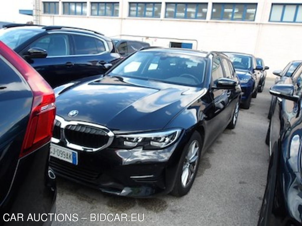 BMW Series 3 SW 318d 48v Business Advantage Touring Auto