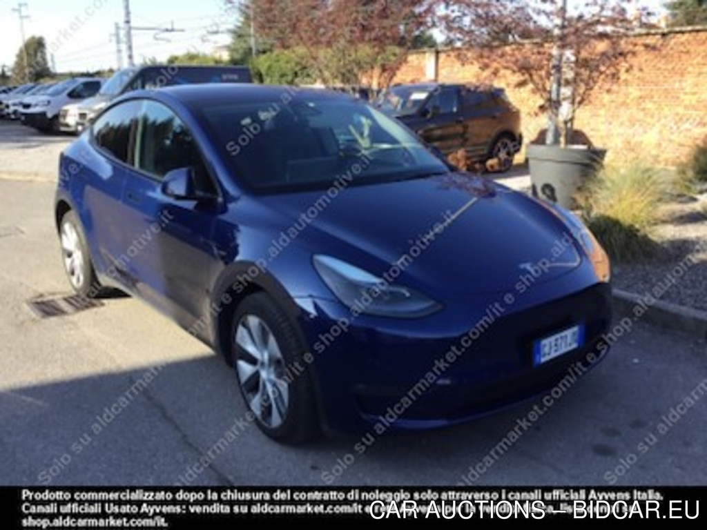 Tesla model Y 75 kwh dual -