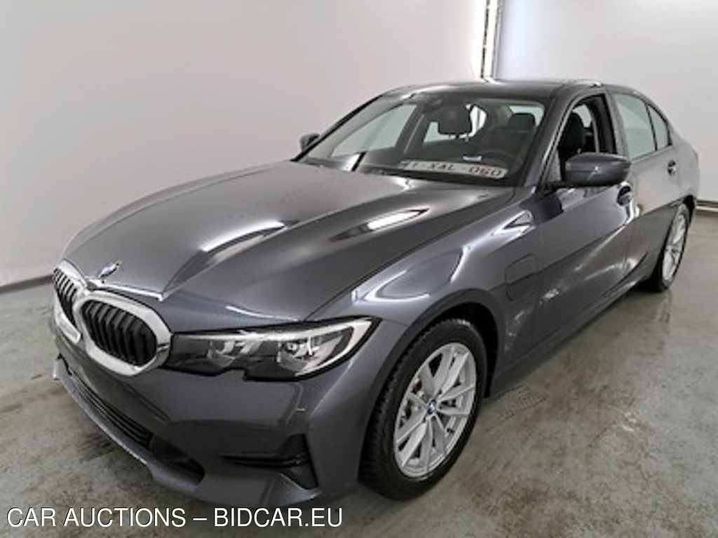 BMW 3 - 2019 330eA PHEV Business Plus