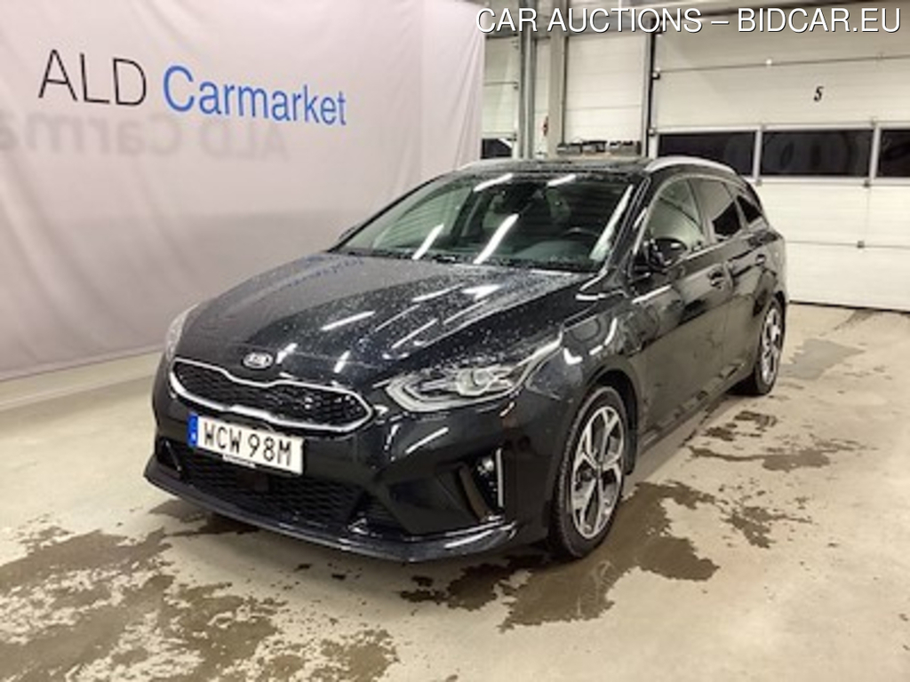 Kia Ceed 1.6 dct plug-in Advance Plus, Skinn, Cockpit, Drag, B-Kamera, Nav, Auto