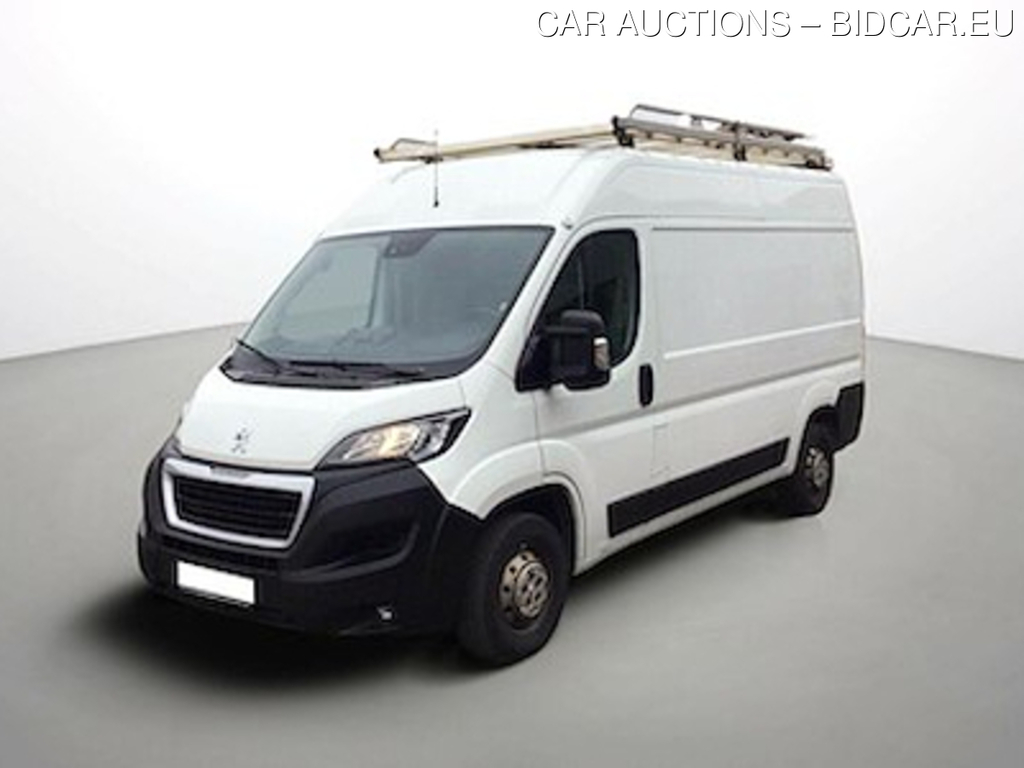 Peugeot Boxer 335 fourgon l2h2 asphalt 140 CV Echelle + Galerie