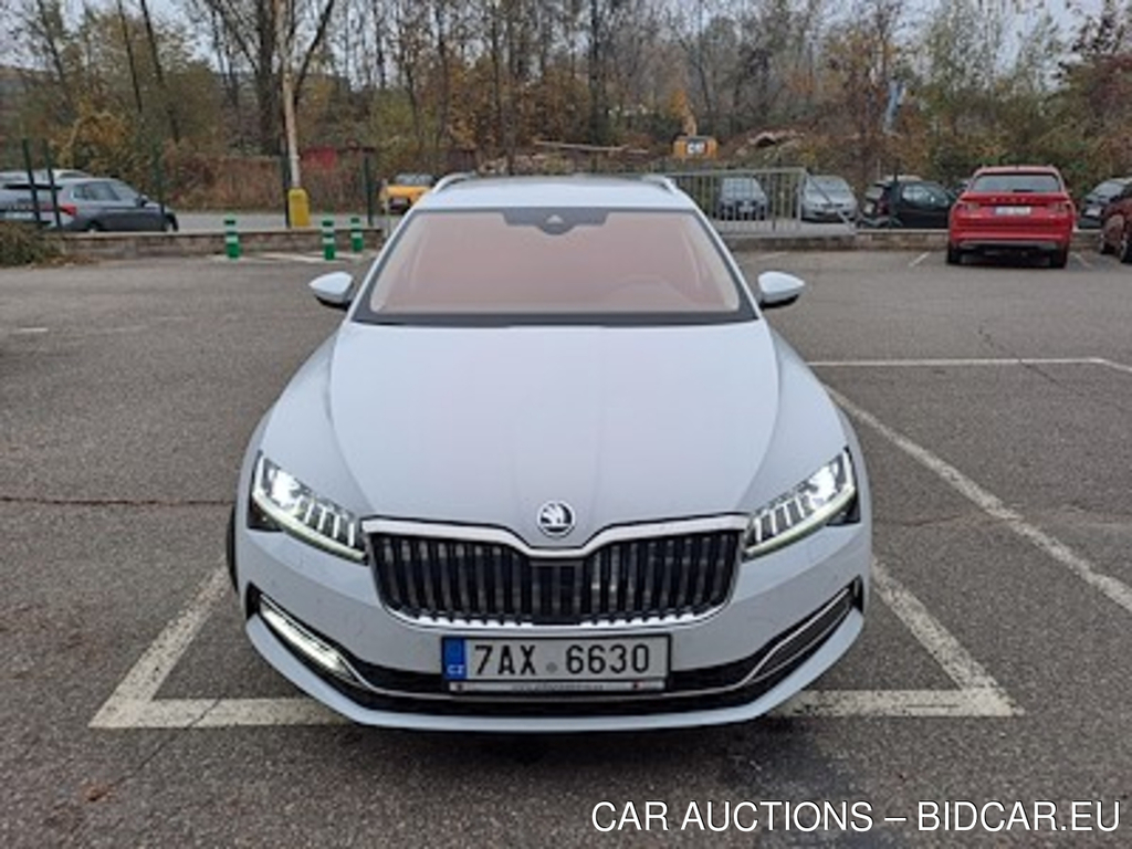 Skoda Superb 2.0 TDI 140kW 4x4 Style Combi DSG