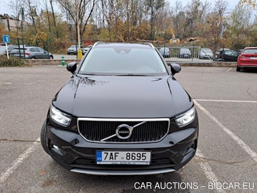 Volvo XC40 T4 Drive-E Momentum AWD Auto