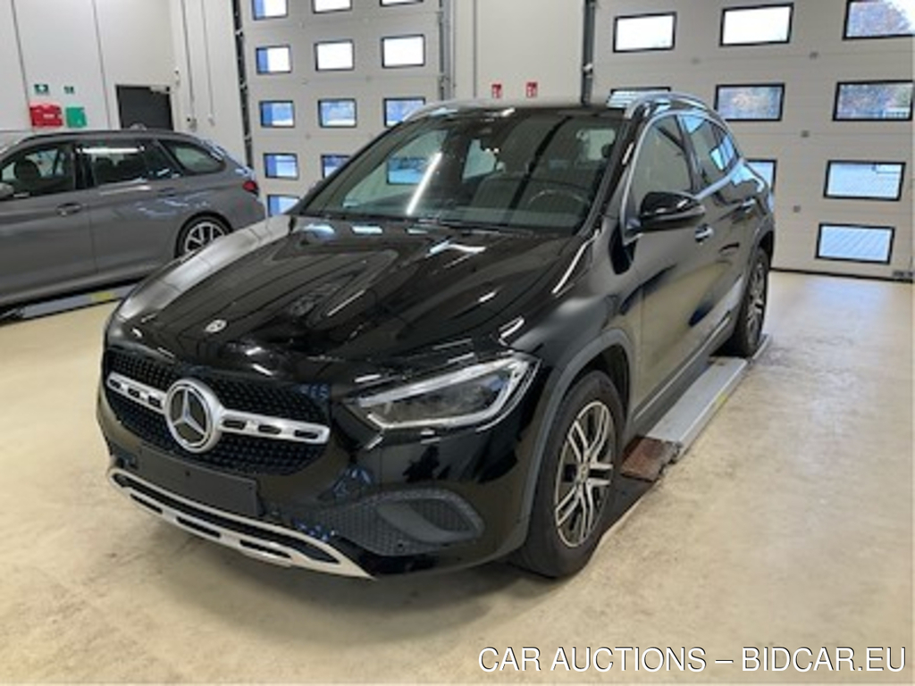 Mercedes-Benz GLA 2.0 GLA 220 D BUSINESS DCT UA! Cant drive