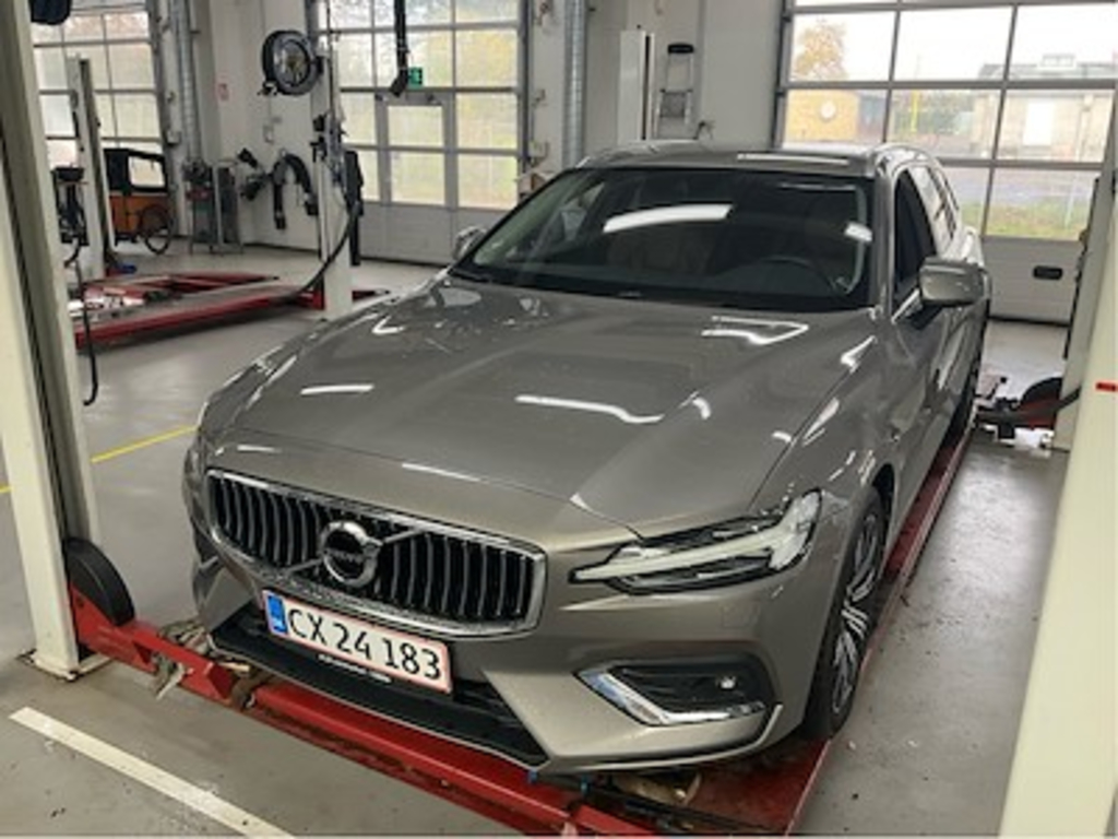 Volvo V60 2.0 D4 190 INSCRIPTION AUTO - UA!