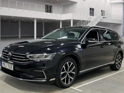 Volkswagen Passat 1.4 TSI PLUG-IN-HYBRID DSG GTE SC, 2020