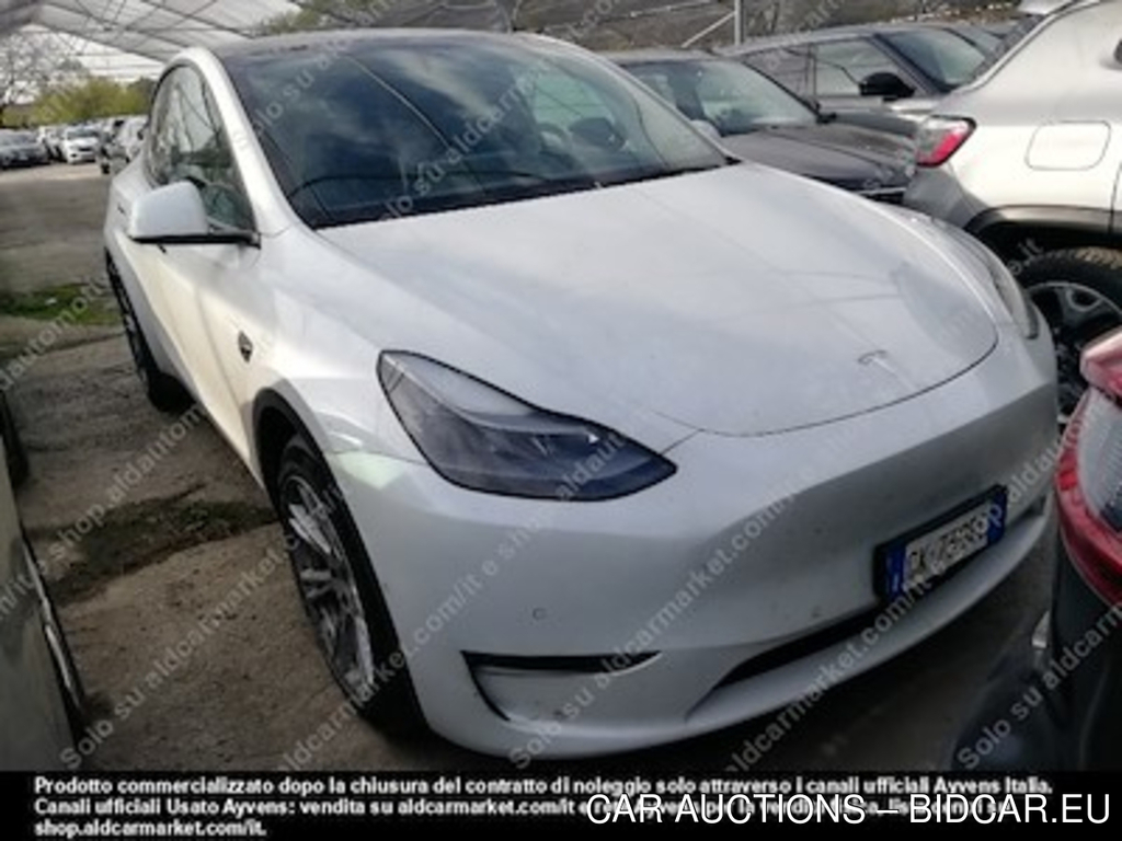 Tesla model Y 75 kwh dual -