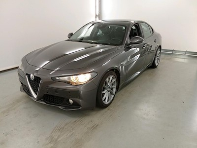 Alfa Romeo Giulia diesel - 2016 2.2 JTDm Super Confort