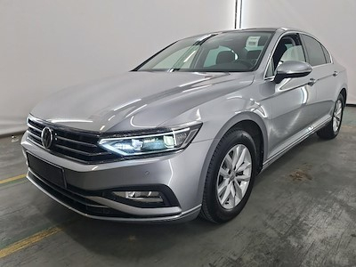 Volkswagen Passat diesel - 2019 1.6 TDi SCR Style Business DSG aDVENTURE