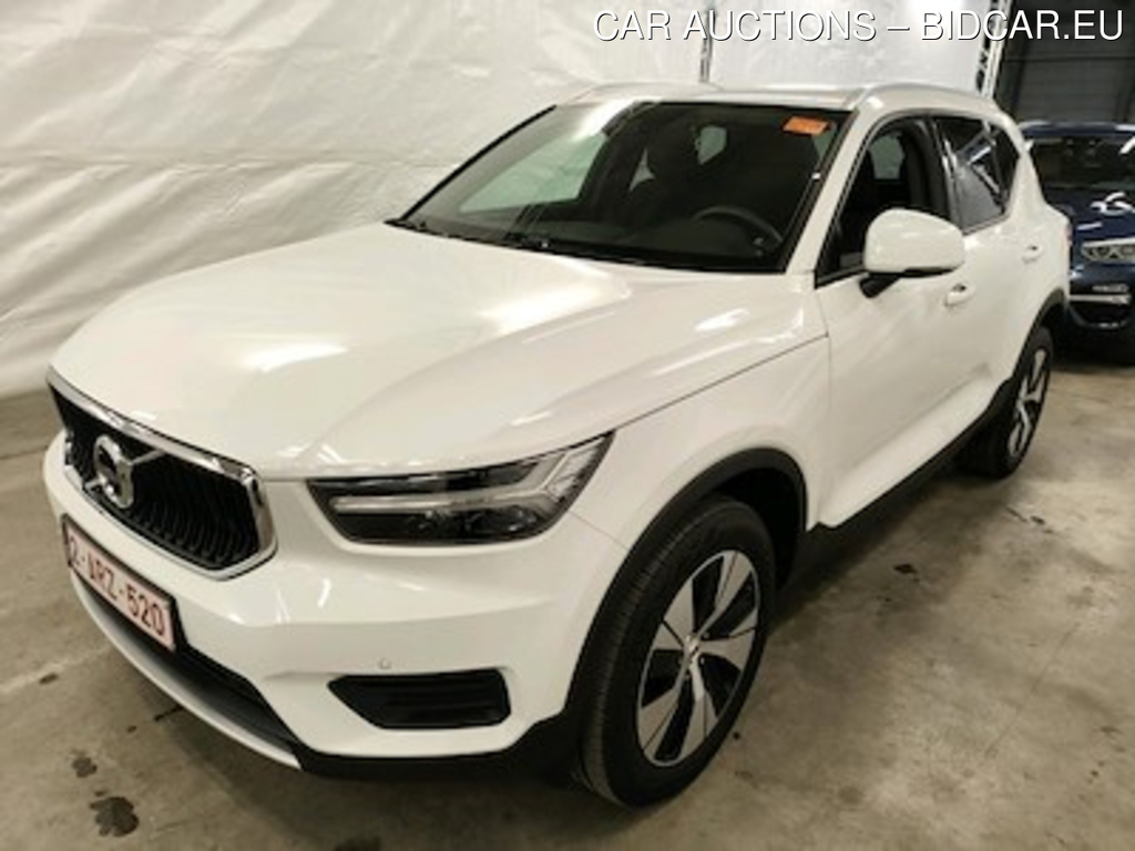 Volvo XC40 1.5 T2 MOMENTUM PRO Assist