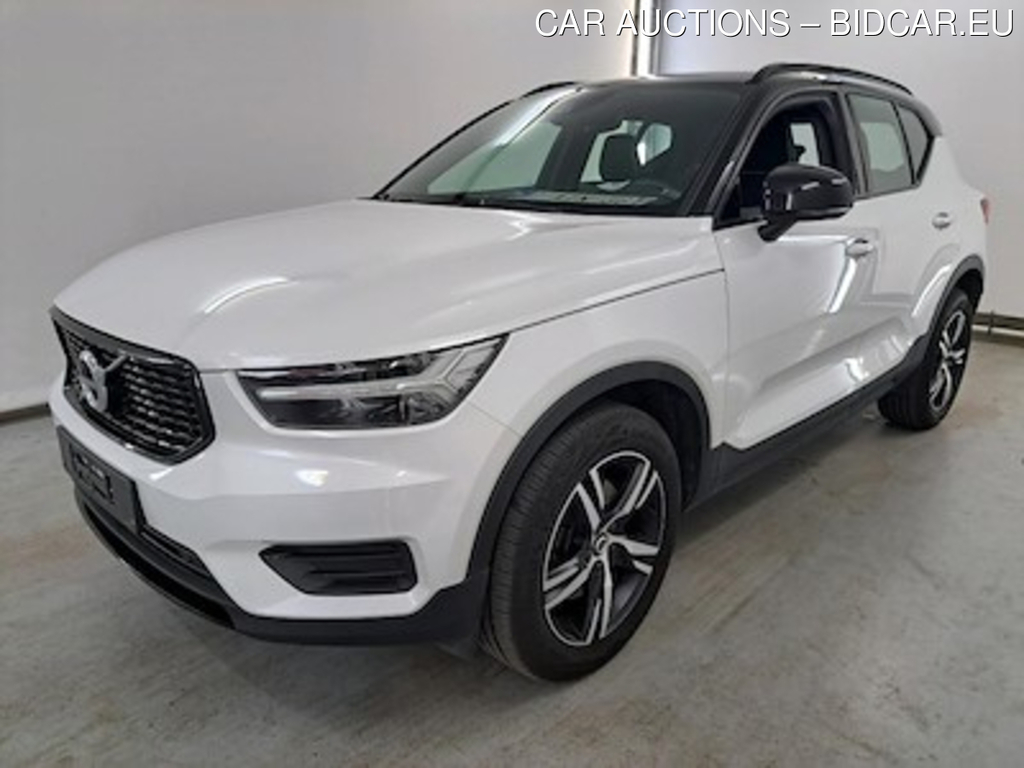 Volvo XC40 1.5 T2 R-DESIGN