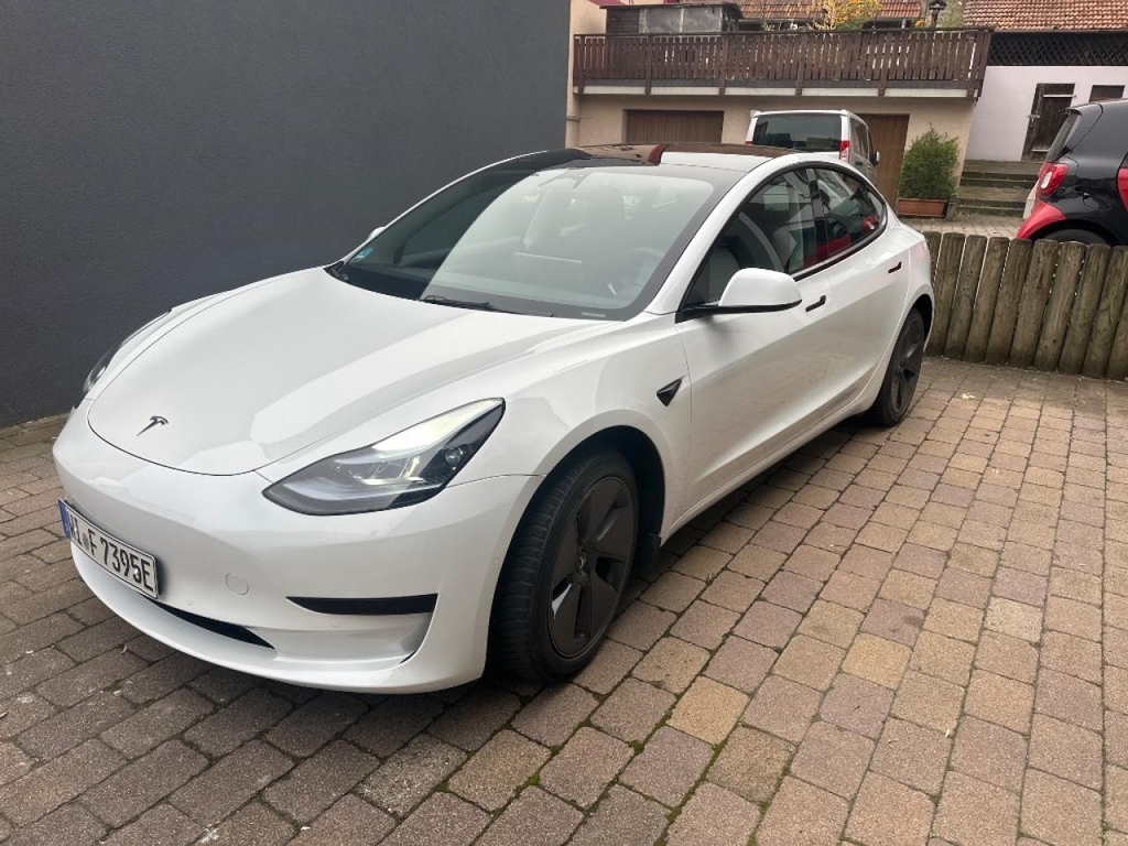 Tesla Model 3 RWD HINTERRADANTRIEB, 2022