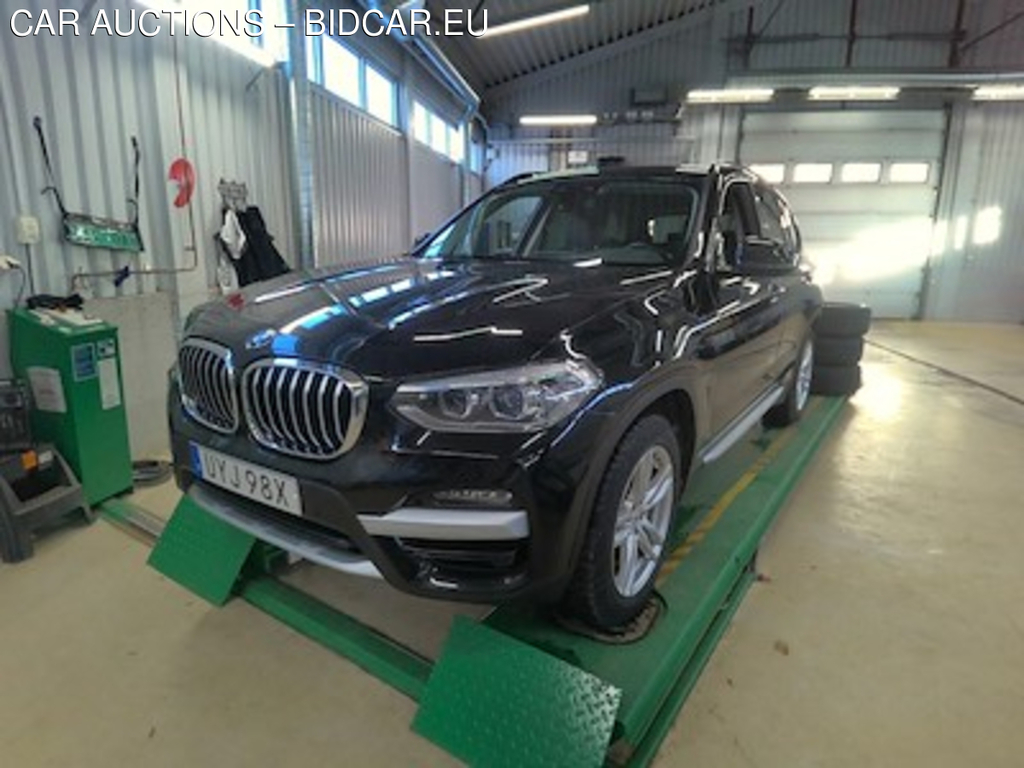 BMW X3 xDrive30e, M-Ratt, Skinn/Tyg, Nav, PDC, Auto