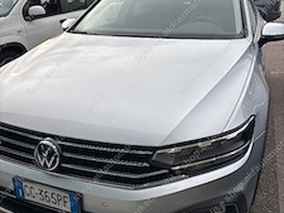 Volkswagen passat var. 2.0tdi scr 140kw -