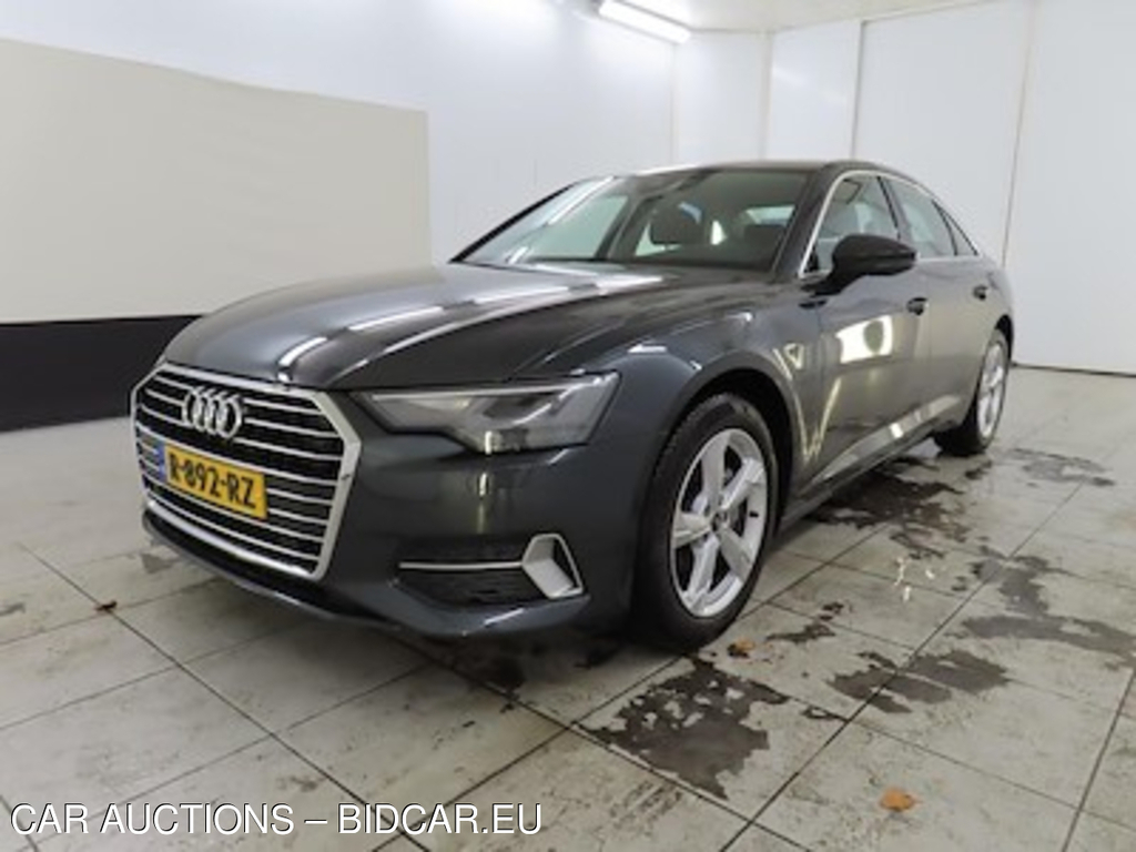 Audi A6 limousine 2.0 40 TFSI Ad. edition S tronic 4d