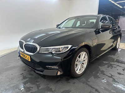 BMW 3-serie sedan 320e Business Edition Plus