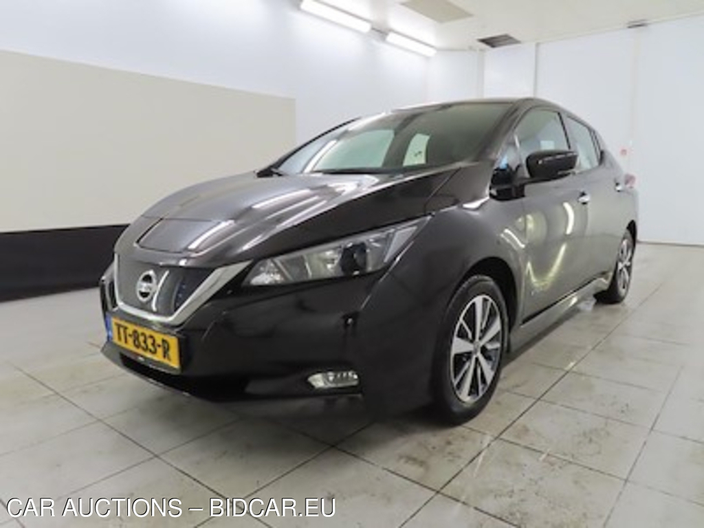 Nissan Leaf ACENTA 40kWh 5d