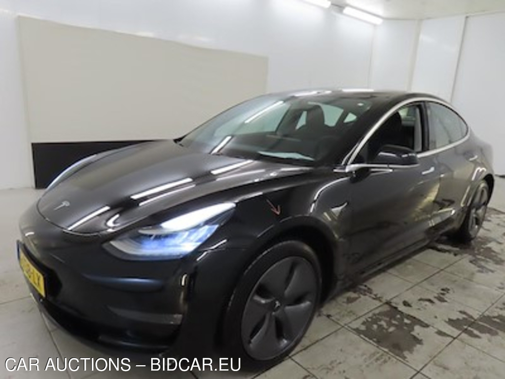 Tesla Model 3 Long Range Dual Motor AWD 4d