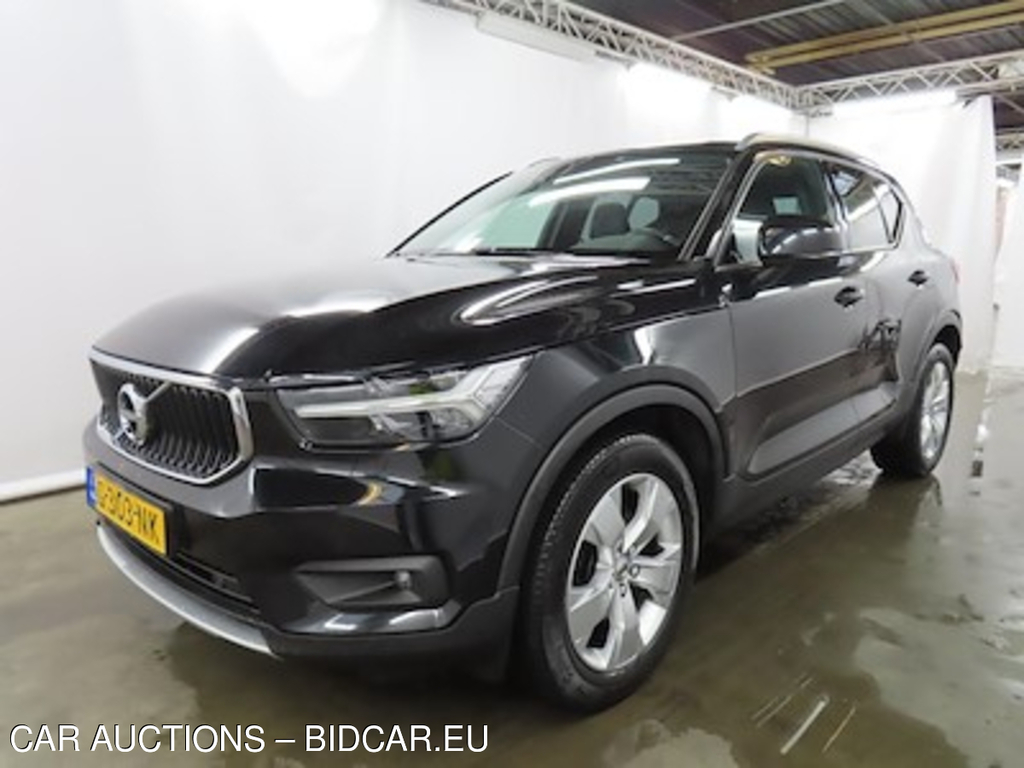 Volvo XC40 T4 Geartronic ActieAuto 5d Momentum Pro