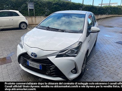 Toyota yaris 1.5 hybrid active hatchback -