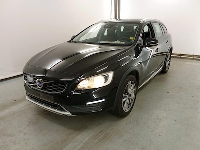 Volvo V60 cross country diesel 2.0 D3 Momentum Winter Professional Intellisafe Pro