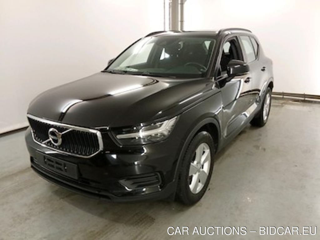 Volvo XC40 1.5 T3 MOMENTUM CORE Sensus Navigation