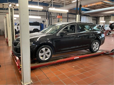 Skoda Octavia 1.6 TDI Style Business Line+ Combi UA!,