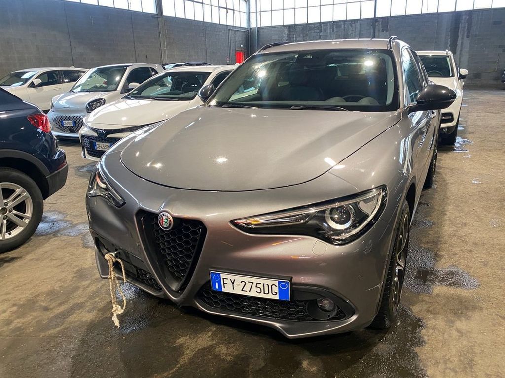 Alfa Romeo Stelvio 2.2 T B-TECH Q4 210CV AUTO, 2019