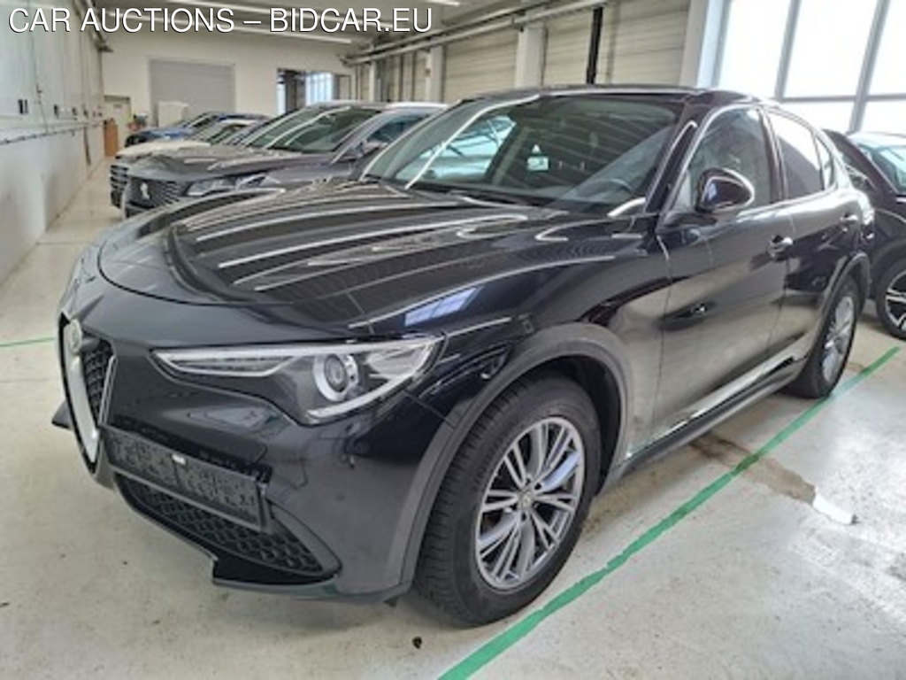 Alfa Romeo Stelvio Business 2,2 16V 160 AT8 118KW