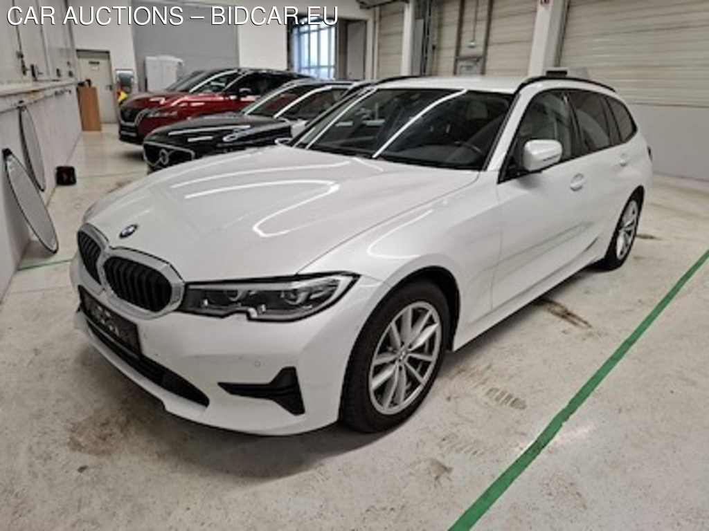 BMW Series 3 320d A Touring 140KW