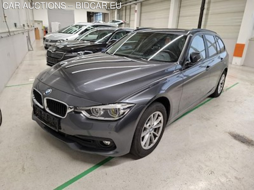 BMW Series 3 320d A xDrive Touring Advantage 140KW