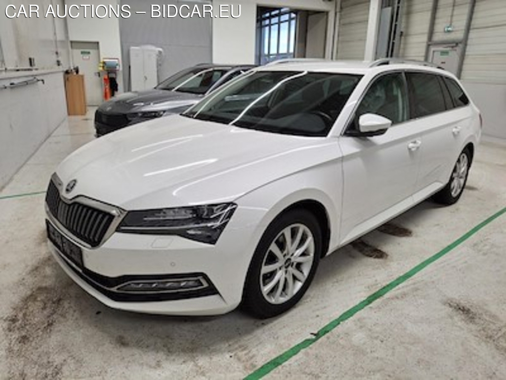 Skoda SUPERB 150 Ps Tdi Style 7-Gang Dsg Combi 110KW