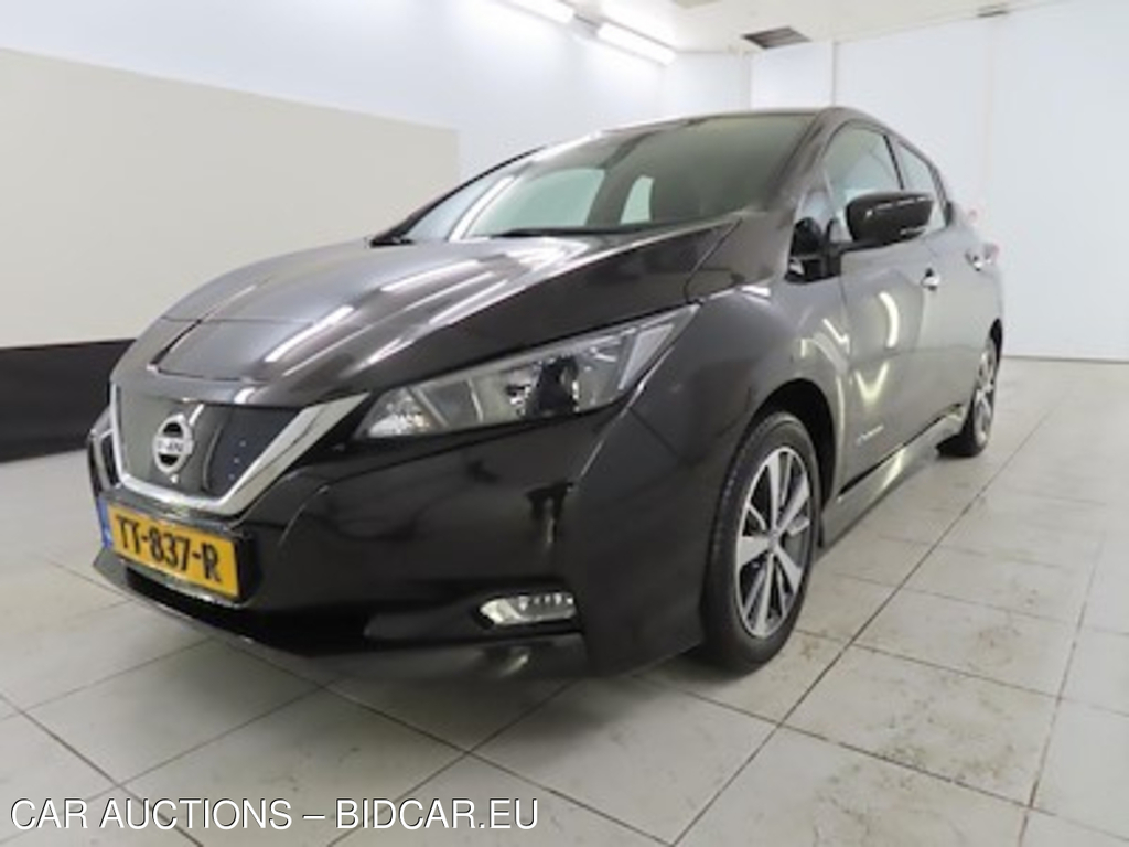 Nissan Leaf ACENTA 40kWh 5d