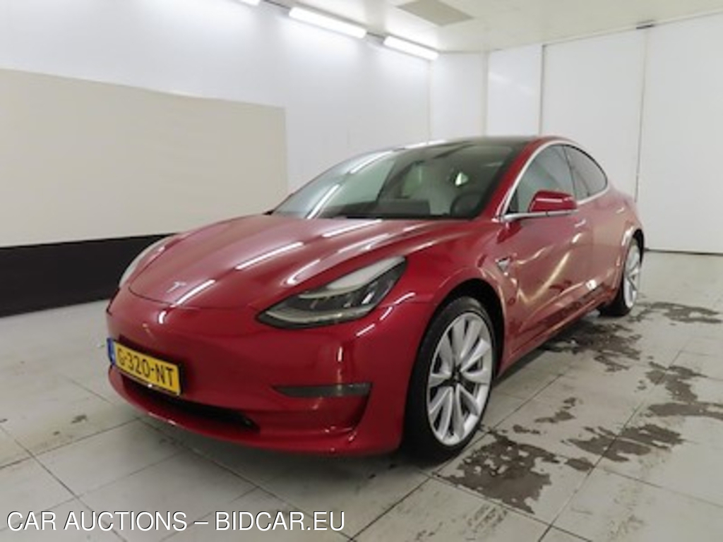 Tesla Model 3 Long Range Dual Motor AWD 4d