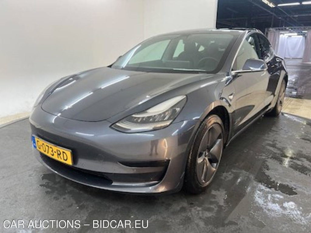 Tesla Model 3 Standard Range Plus RWD